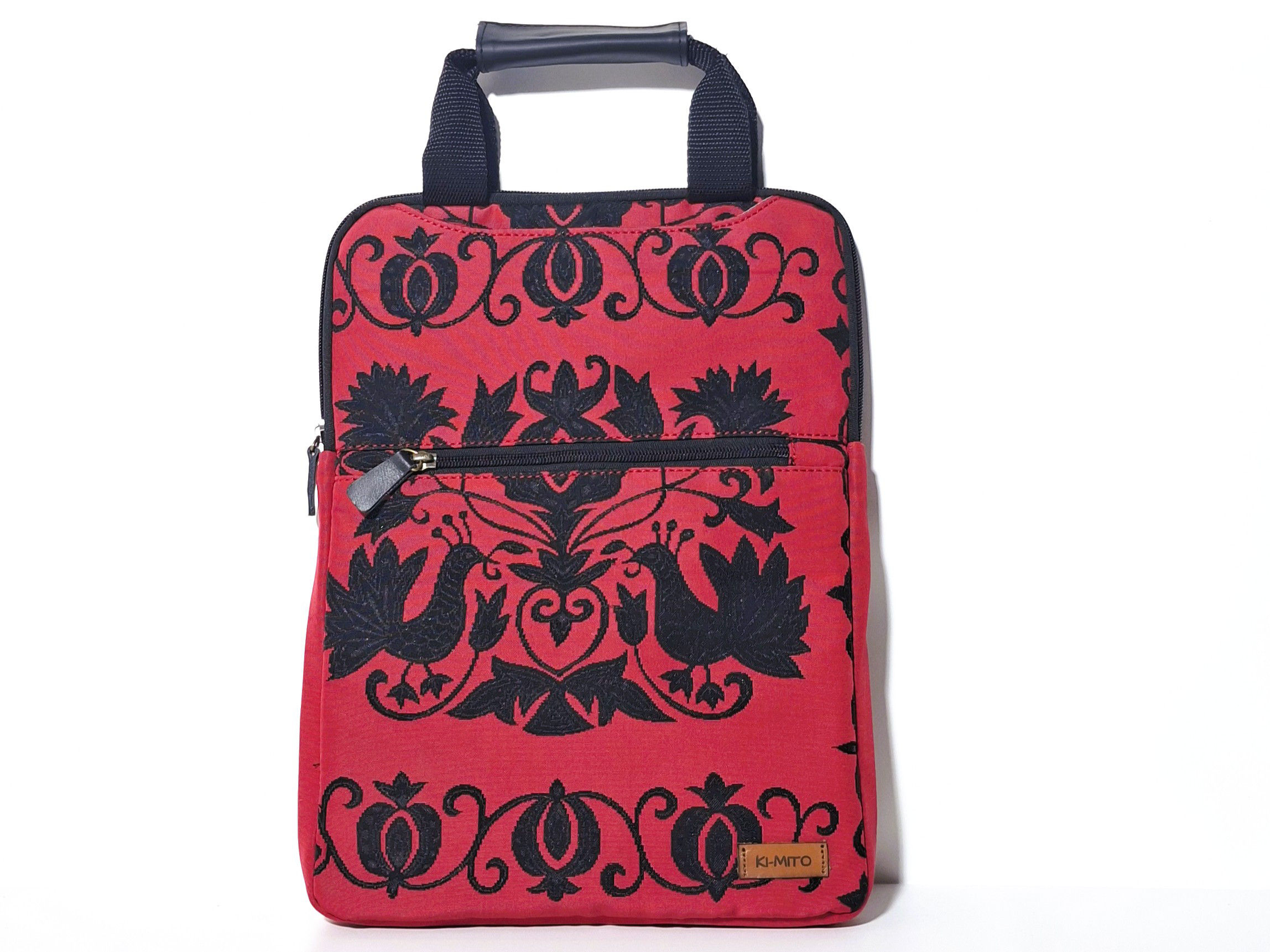 PCケース　バック　LARAS（ララス）リメイク　アップサイクル　帯　一点もの　ユニセックス　孔雀模様