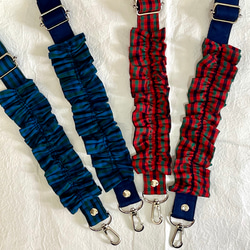 ハンドメイド裾だけフリルのスマホショルダーストラップチェックデニム