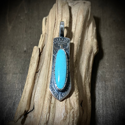 キングマン　ターコイズ　ヴィンテージ　フェザー　シルバー　ネックレス キングマン ターコイズ ヴィンテージコイン フェザー シルバー