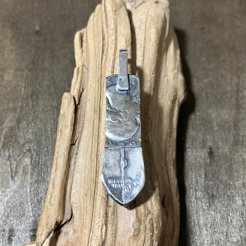 キングマン　ターコイズ　ヴィンテージ　フェザー　シルバー　ネックレス キングマン ターコイズ ヴィンテージコイン フェザー シルバー