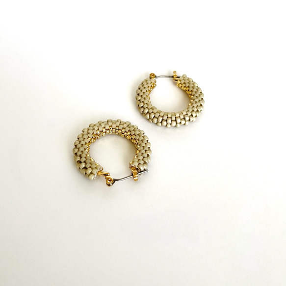 フープ ビーズピアス/イヤリングCircle〜 5枚目の画像