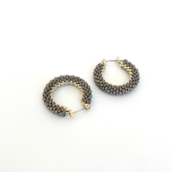 フープ ビーズピアス/イヤリングCircle〜 4枚目の画像