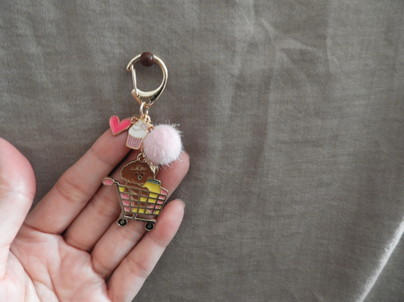 11月☆ 犬の日☆彡保護犬チャリティー☆彡　お買物 プードル ちゃん キーホルダ　☆彡　＊犬　トイプードル 10枚目の画像