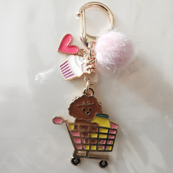 11月☆ 犬の日☆彡保護犬チャリティー☆彡　お買物 プードル ちゃん キーホルダ　☆彡　＊犬　トイプードル 2枚目の画像