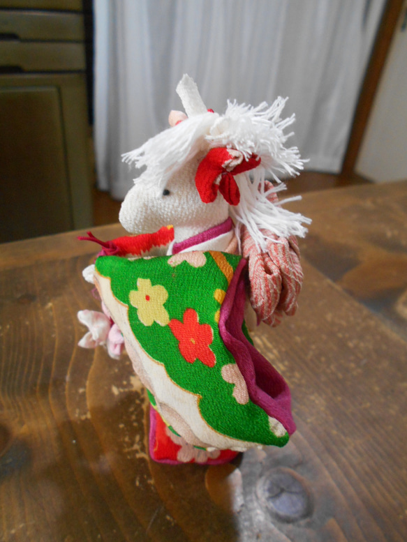 ☆2026年　午年　干支飾り　☆十二支　お着物馬【早割お正月】【再販】 2枚目の画像