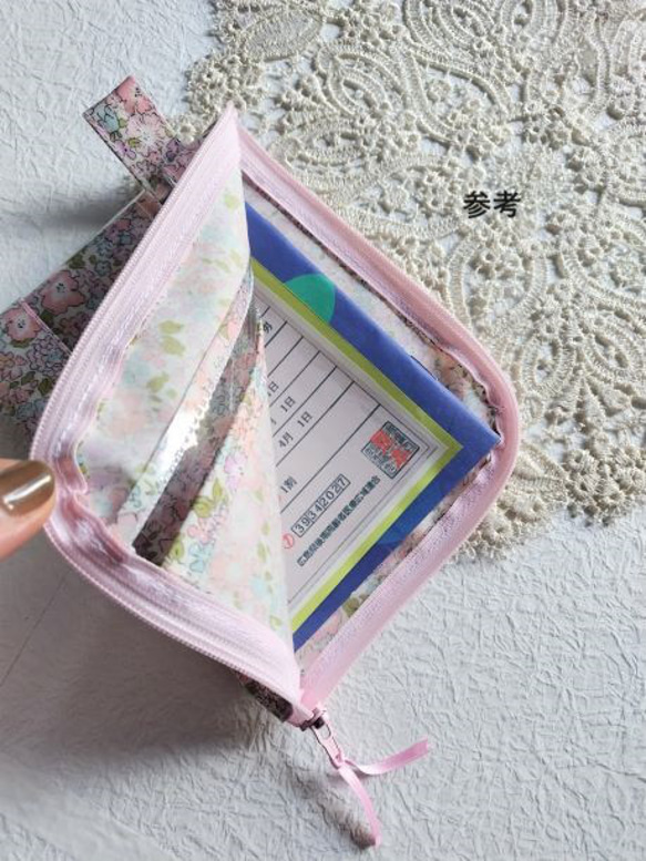 仕切付きA6（お薬手帳）L字ファスナー　クリアポーチ　アドベンチャーコースト　リバティ　ラミネート♡ポートメリオン 8枚目の画像