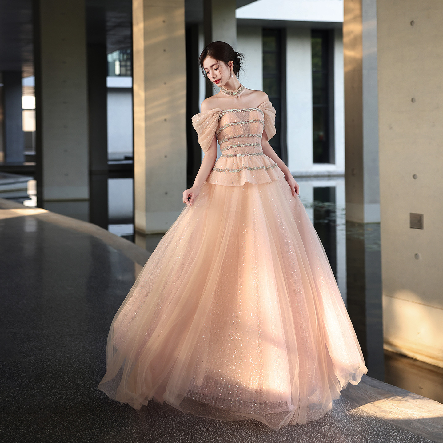 豪華 ピンク オフショルダー ウェディングドレス プリンセス パーティー 演奏会 二次会 前撮り 披露宴 09115