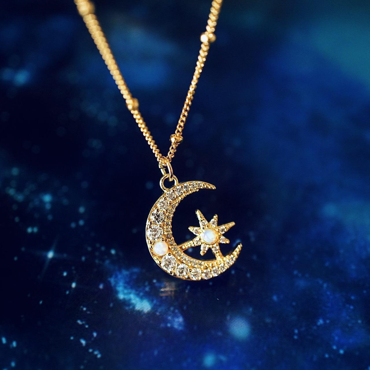 【☆再再再...販☆】14kgf オパールの三日月と星のロングネックレス ~labyrinth~（５０ｃｍ）