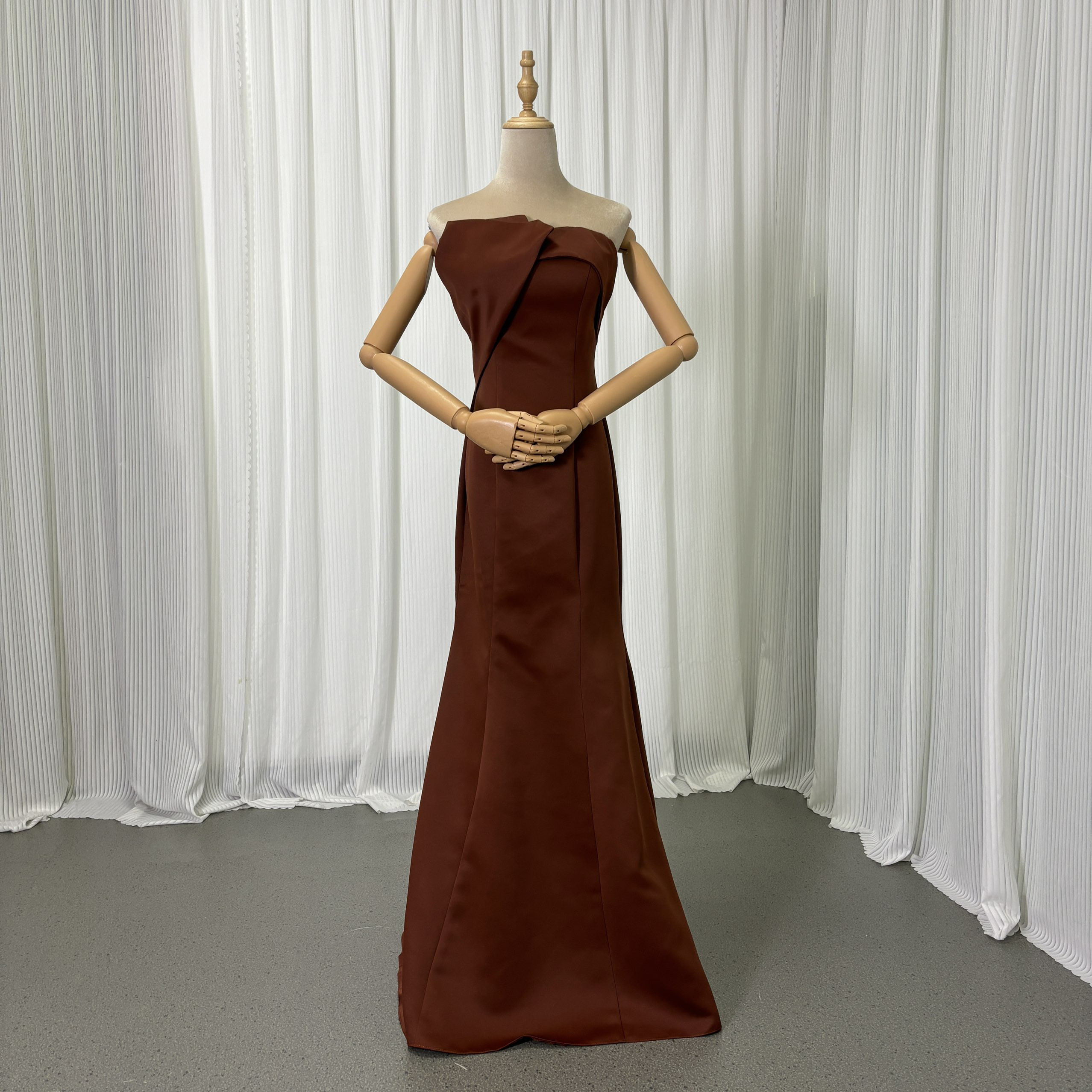 送料無料！パーティードレス テラコッタ色 ベアトップ  マーメイドライン 前撮り 2次会 編み上げ ハンドドレープ