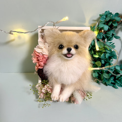 羊毛フェルト ポメラニアンのフラワーバスケット 白ポメ 羊毛フェルト