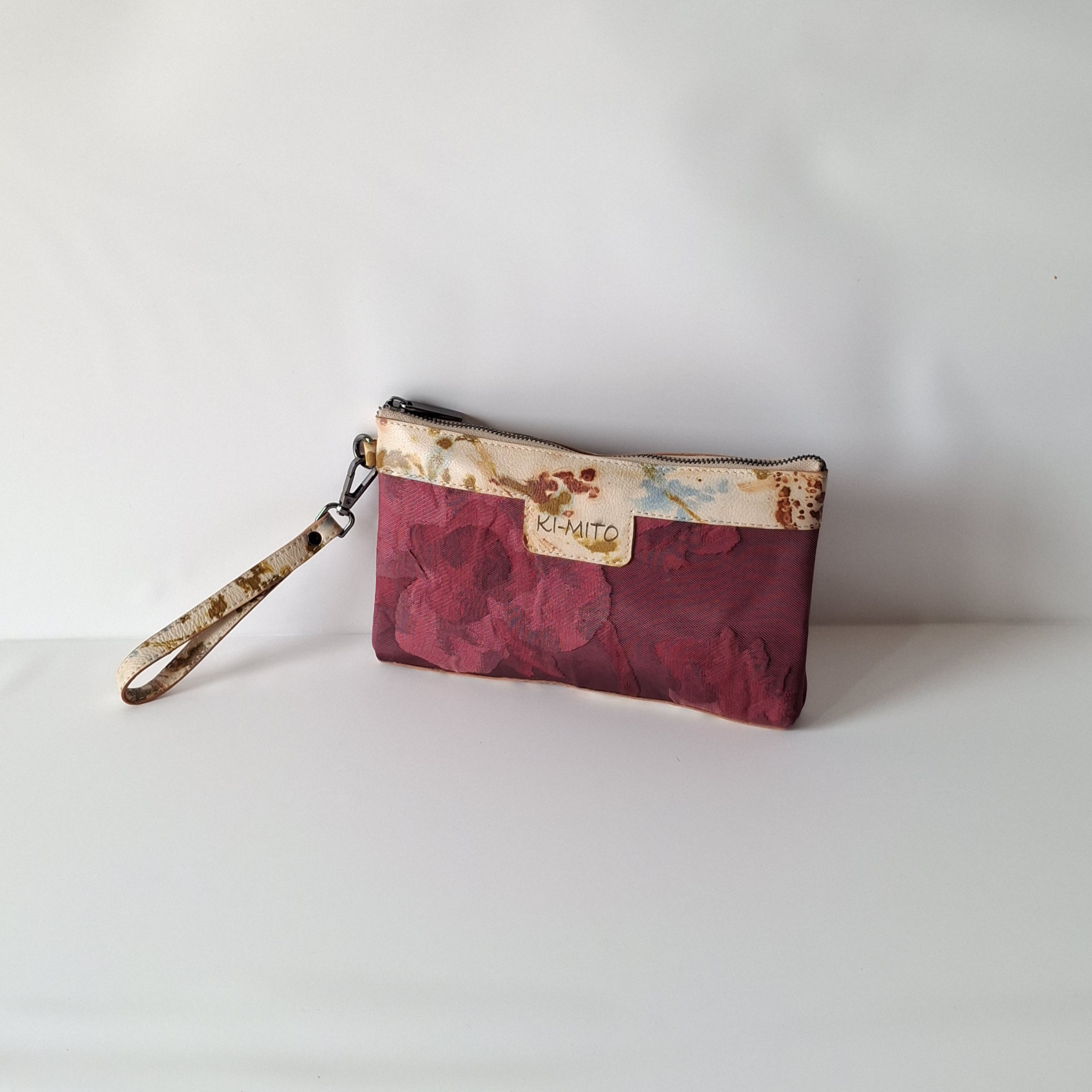 【一点物】帯から生まれたクラッチバック　ポーチ　ASHA　アシャ　着物リメイク　花模様