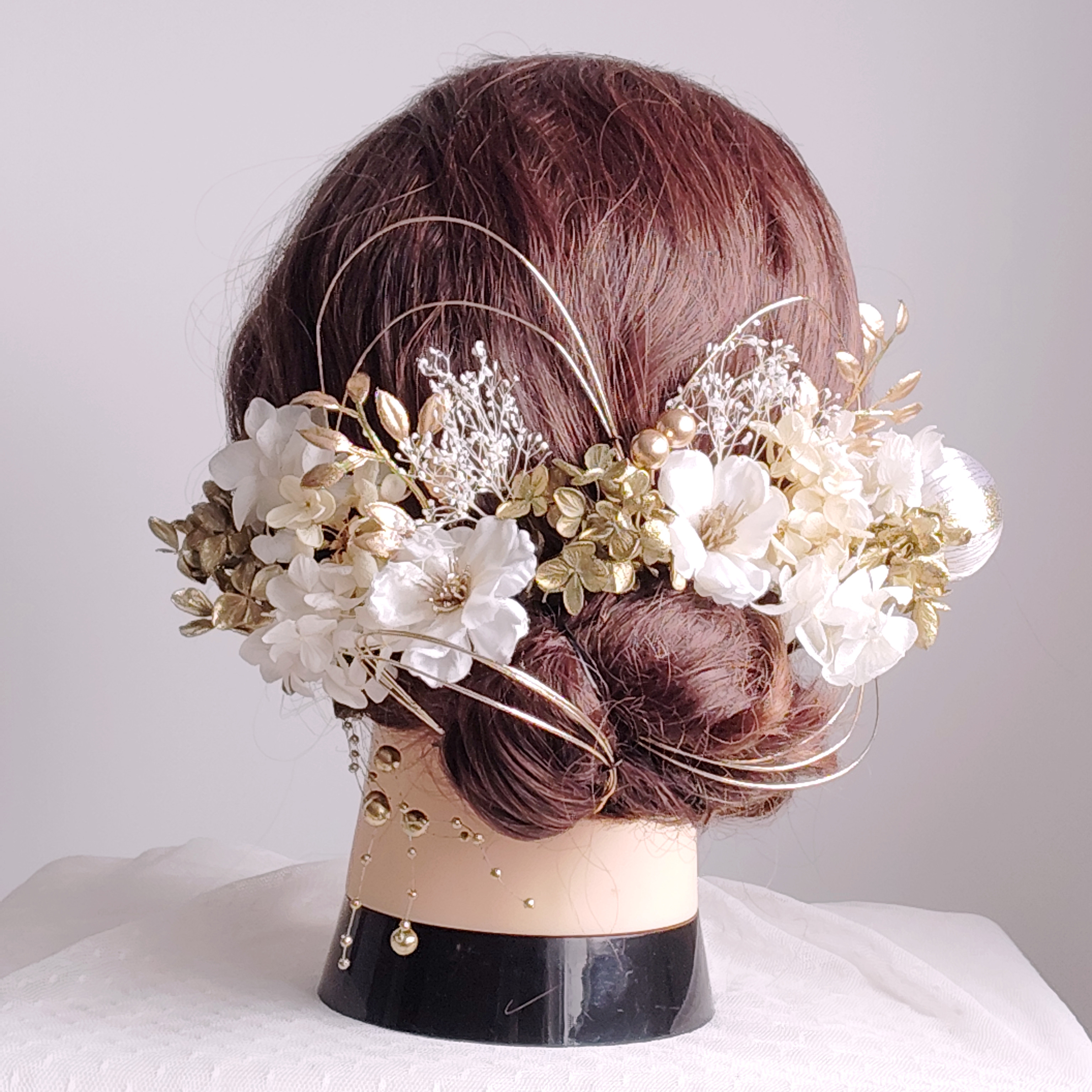 小花と水引の髪飾り　結婚式　成人式　卒業式　花嫁　和装　白無垢　ヘッドドレス　前撮り　パールシャワー　枝垂れパール　振袖