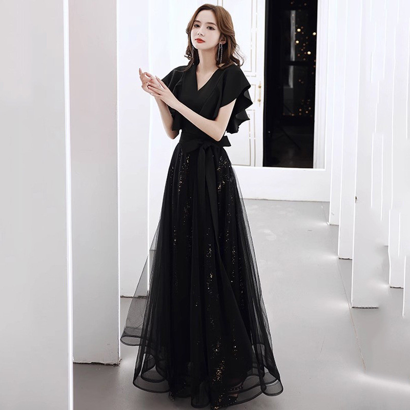 Vネック 赤 黒 シンプル おしゃれ ウェディングドレス 高級感 韓国風 花嫁 前撮り  JSXA248