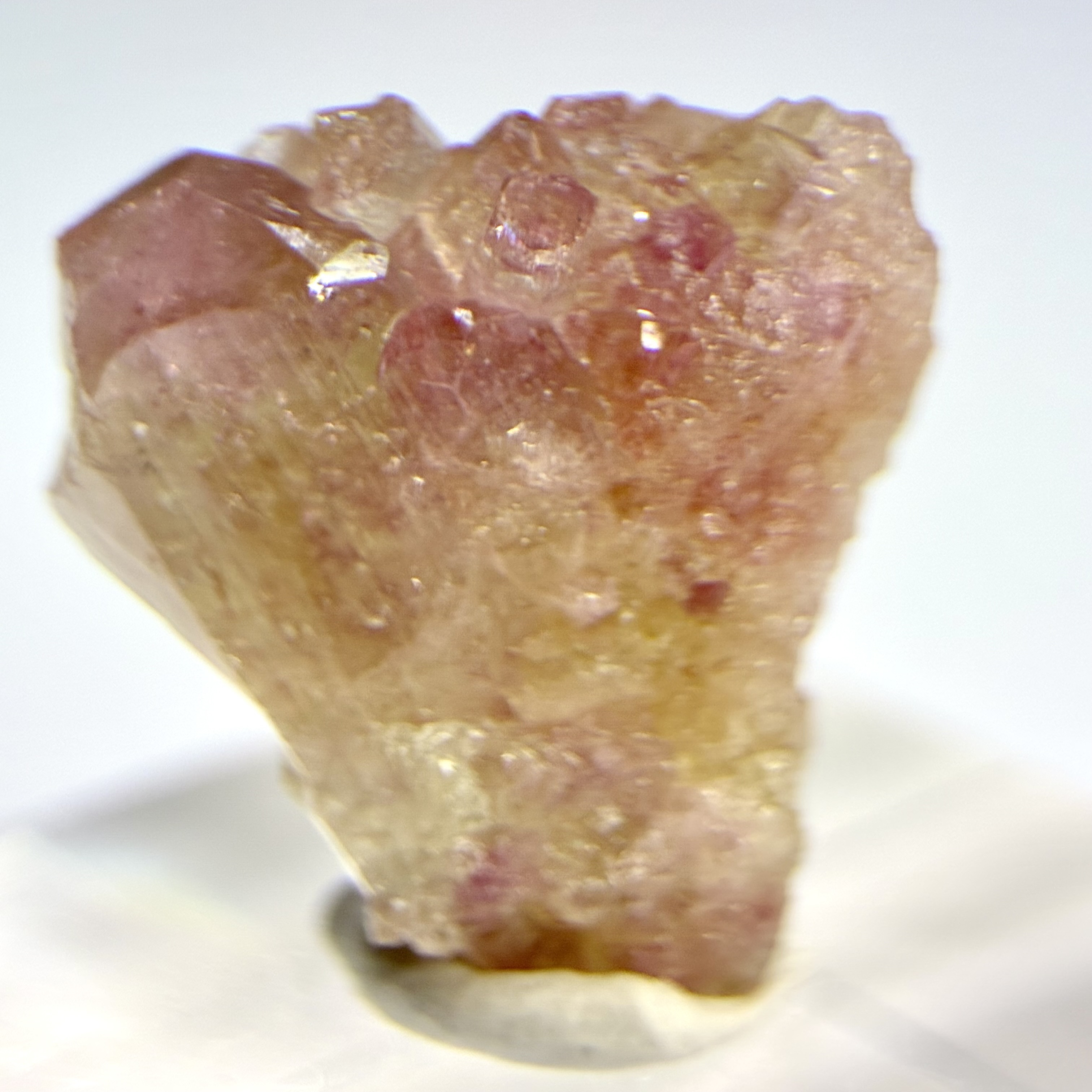 カナダ ジェフリー鉱山産ベスビアナイト 【一点物】 原石 鉱物 天然石 (No.1806)