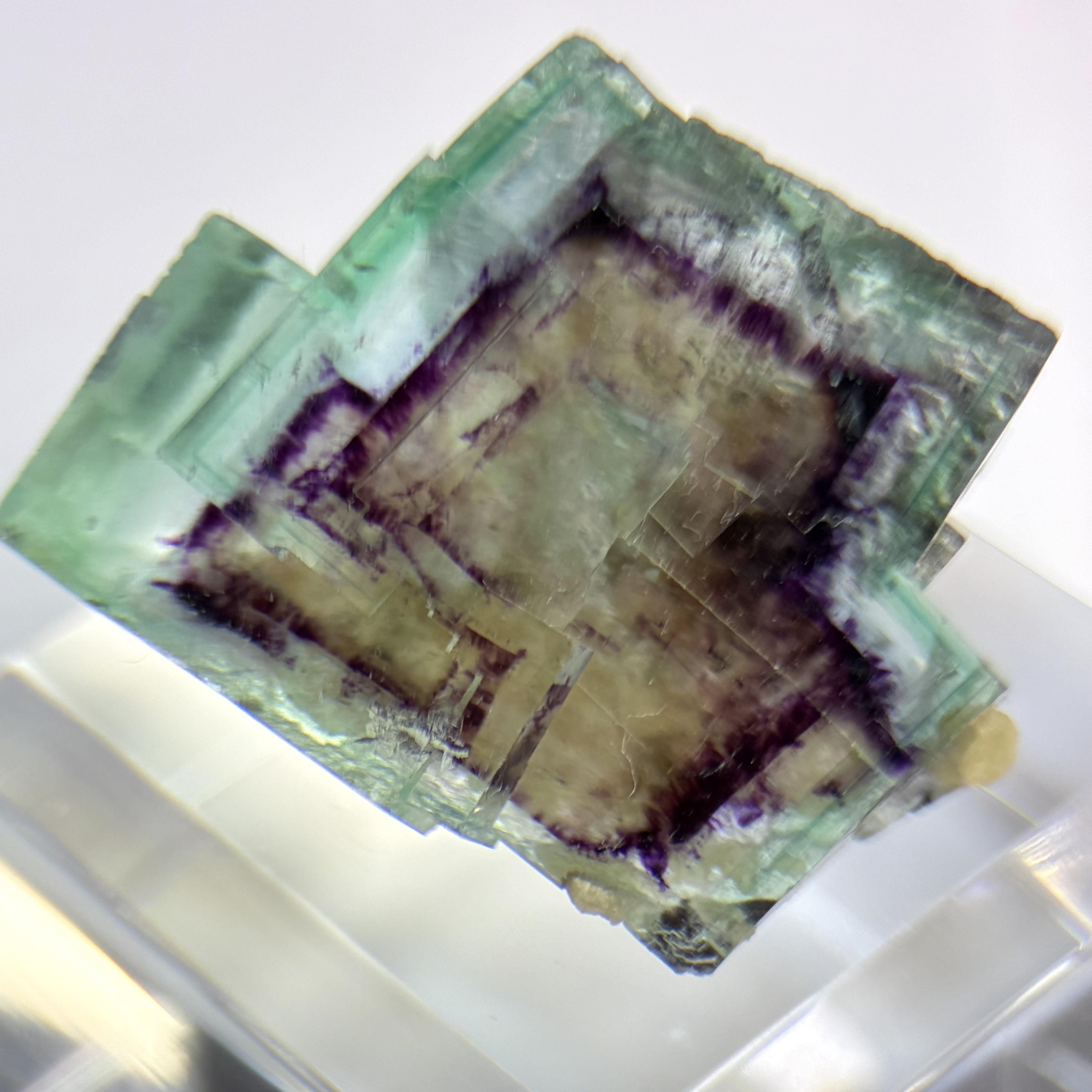 内モンゴル Yindu Mine産フローライト 【一点物】 原石 鉱物 天然石 (No.1818)