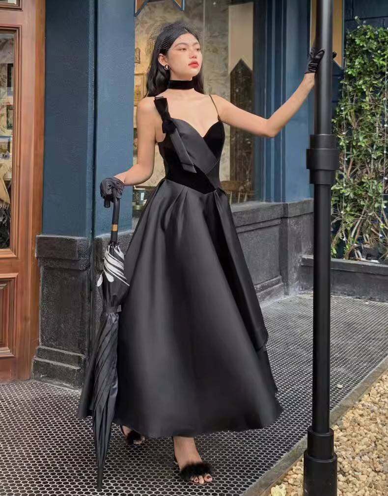 ノースリーブ リボン 黒 リボン シンプル ウェディングドレス エレガント韓国風 花嫁 前撮り JSXA643