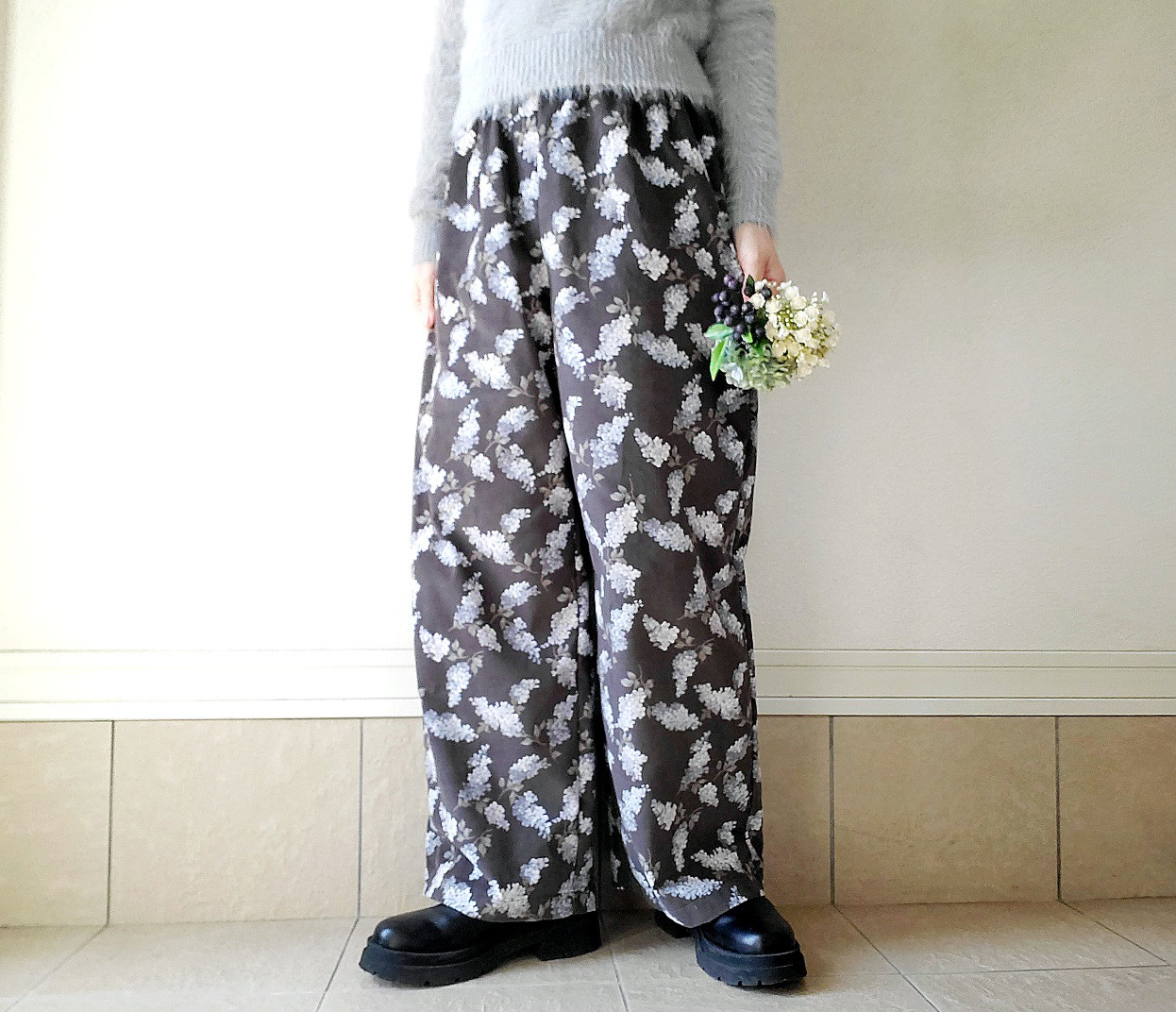 【新作数量限定】ゆったりほっこりあたたかいボタニカルパンツ　コーデュロイ　cotton100%　3サイズ