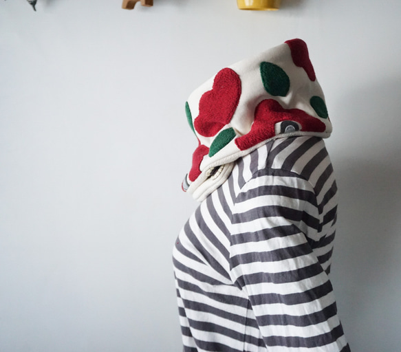 花柄スヌード風ネックウォーマー(アップリケ仕立て) 4枚目の画像