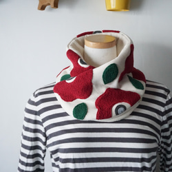 花柄スヌード風ネックウォーマー(アップリケ仕立て) 1枚目の画像