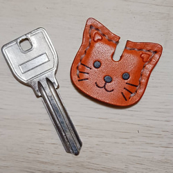 [受注制作] 　猫　キーカバーキャップ　革 4枚目の画像