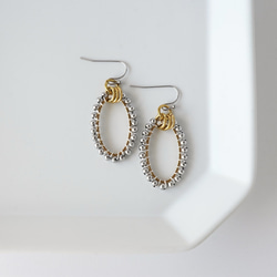 サージカルステンレス　メタルボールピアス　オーバル　シルバー　バイカラー　㊼　 3枚目の画像