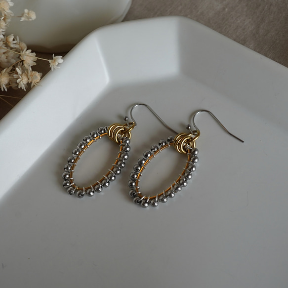 サージカルステンレス　メタルボールピアス　オーバル　シルバー　バイカラー　㊼　 7枚目の画像