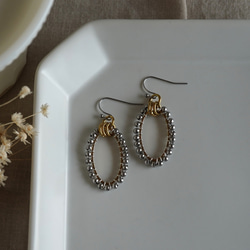 サージカルステンレス　メタルボールピアス　オーバル　シルバー　バイカラー　㊼　 6枚目の画像