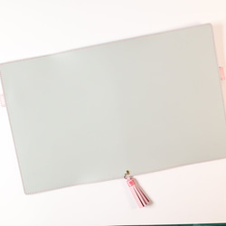 【ちか様 専用ページ】牛革　可愛い　手帳カバー　バタフライストッパー　タッセル　ペールグレーさくら色 6枚目の画像