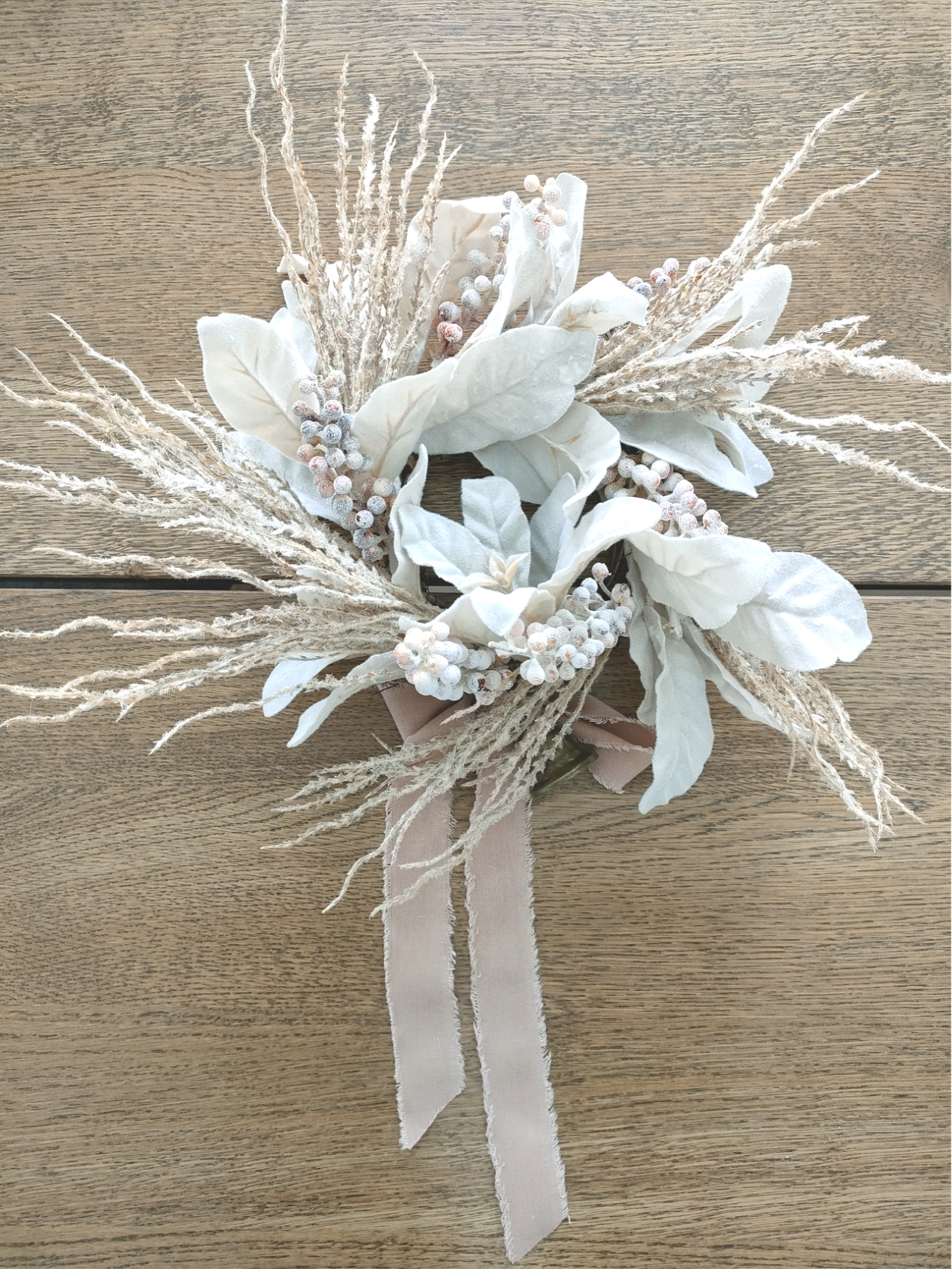 ホワイトノエルリース/冬のリース、玄関ドアリース、インテリア