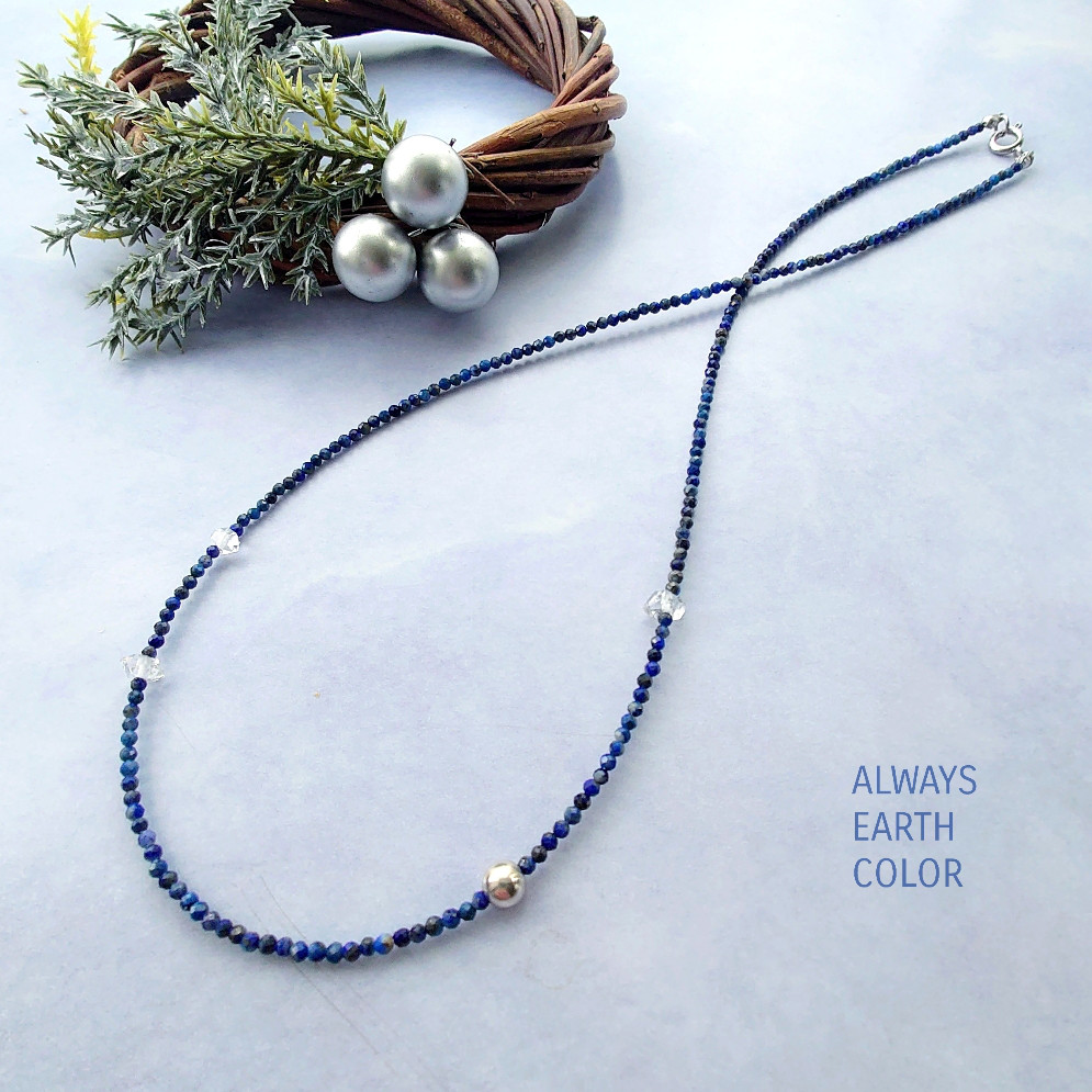 星の夜空☆ラピスラズリ×ハーキマーダイヤモンドのとても華奢なネックレス。ナバホパールを一粒添えて♡大人可愛いくカッコイイ