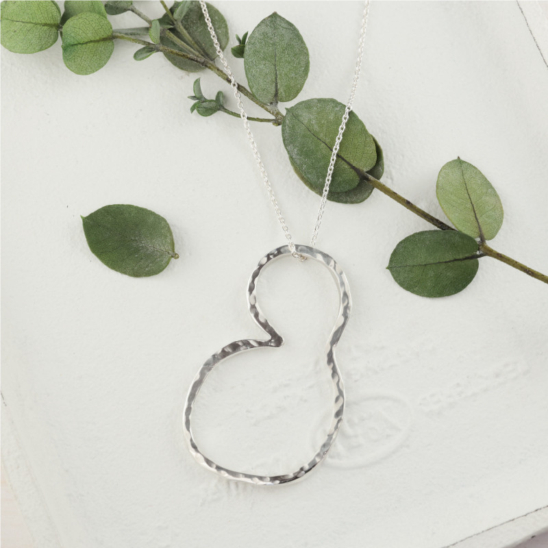 【厚手の服でも着けられるロングネックレス】シルバー925 アートなネックレス チェーン最大60㎝