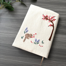 ブックカバー のおすすめ人気通販｜Creema(クリーマ) 国内最大の