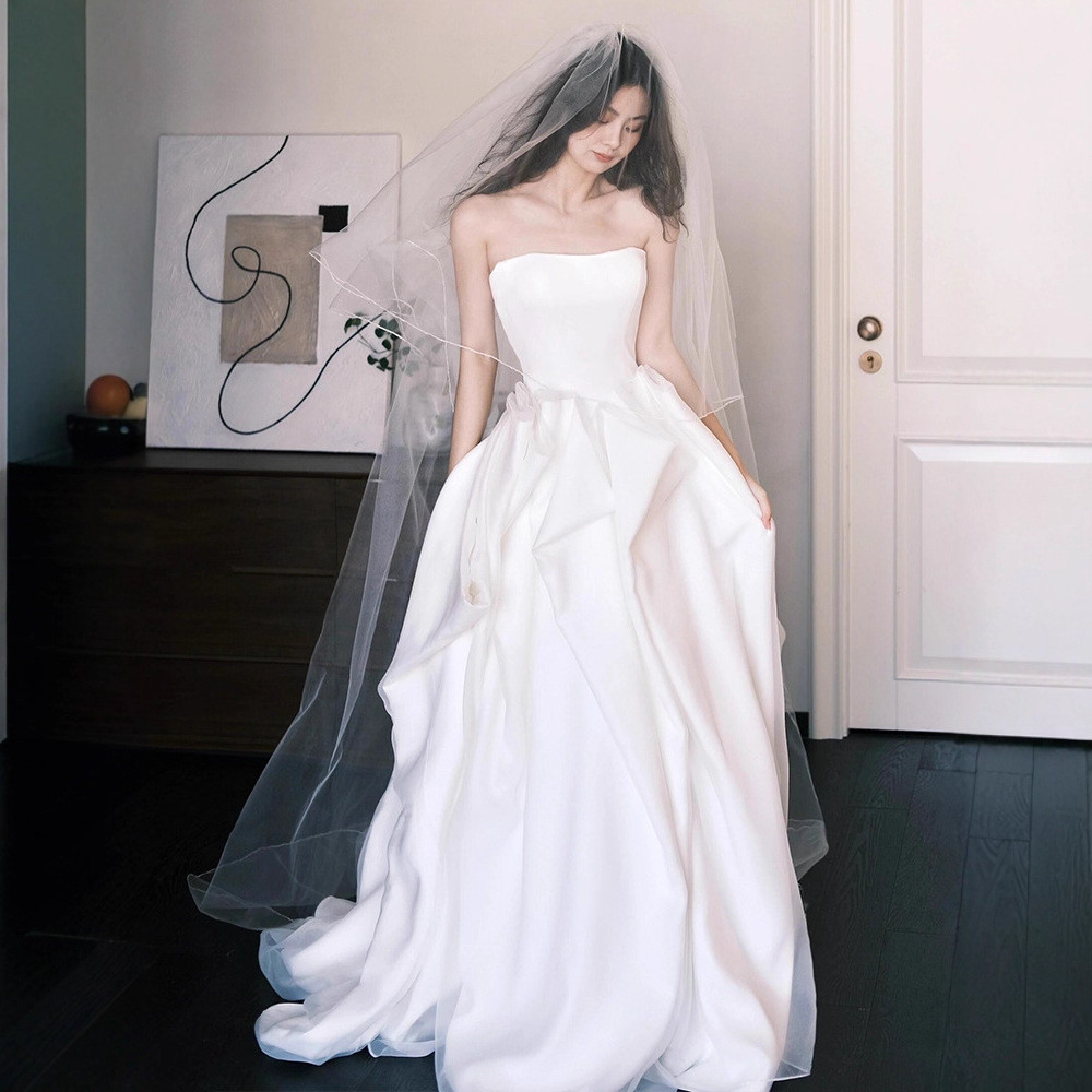 ノースリーブ 白 黒 シンプル おしゃれ ウェディングドレス 韓国風 结婚式 花嫁 前撮り JSXA753