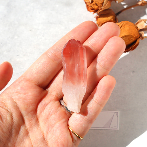 ソウルメイトツイン ディープピンクレムリアンシード 天然石 水晶 鉱物ツインレイ ソウルメイトツイン ディープピンクレムリアンシード 天然石 水晶 鉱物