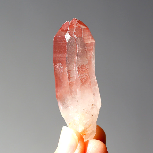 ソウルメイトツイン ディープピンクレムリアンシード 天然石 水晶 鉱物