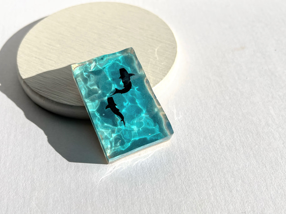 ジンベイザメの（アクアブルー）オブジェ / レジン / インテリア / 置物 / 夏 / 海 3枚目の画像