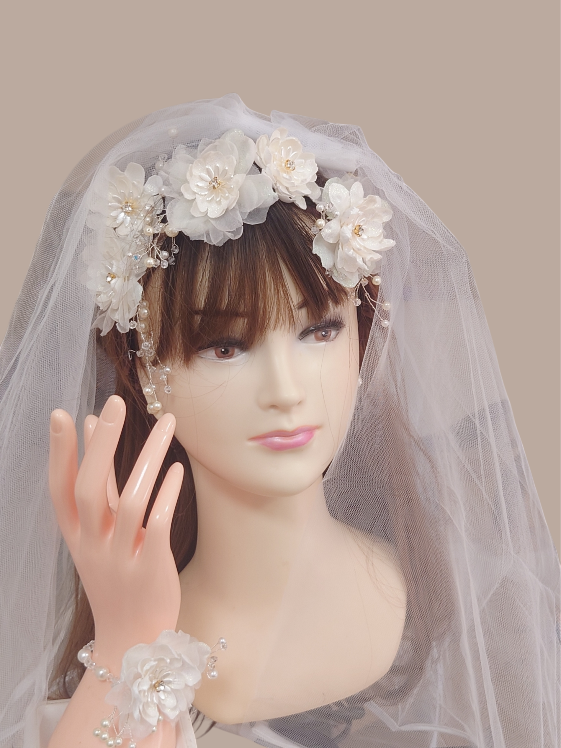 ①【年に一度の年度末決算対象品】ご購入希望の方はお気に入後に9300円に訂正→ご購入 ヘッドドレス2点、ブレス＆チュール