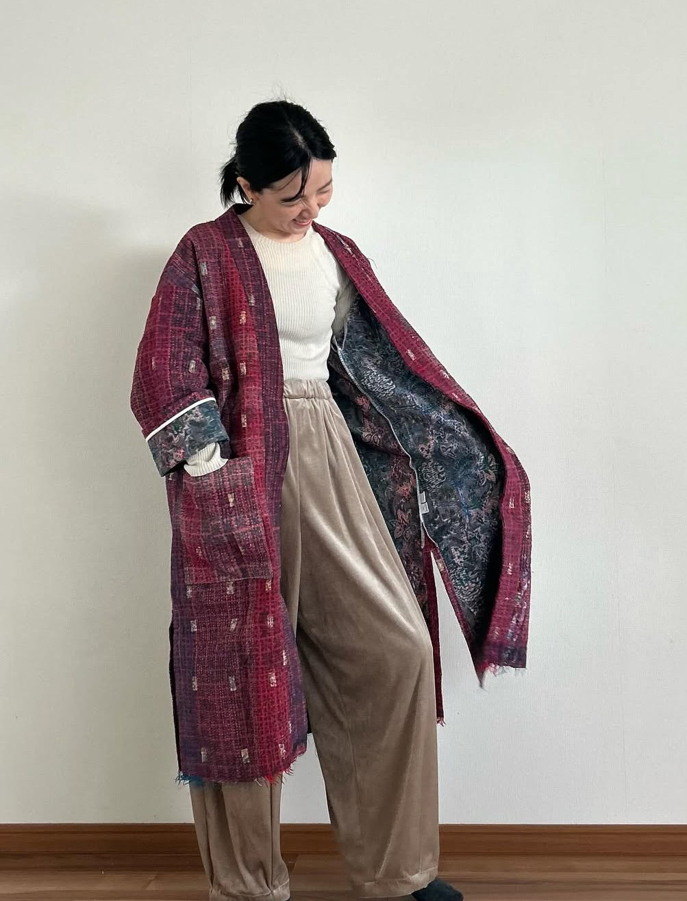 カンタキルトのガウンコート　ブロックプリント