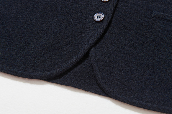 快適さとスタイルを両立　上質なウール100%のニットベスト　ウール100％　ネイビー　251101-2 7枚目の画像