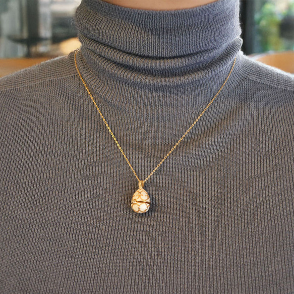 『秘める想い』 小さな宝箱のようなエッグペンダント　ネックレス　ゴールド　ネコポス送料無料 10枚目の画像