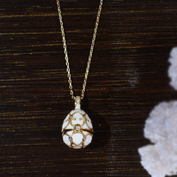 『秘める想い』 小さな宝箱のようなエッグペンダント　ネックレス　ゴールド　ネコポス送料無料 3枚目の画像