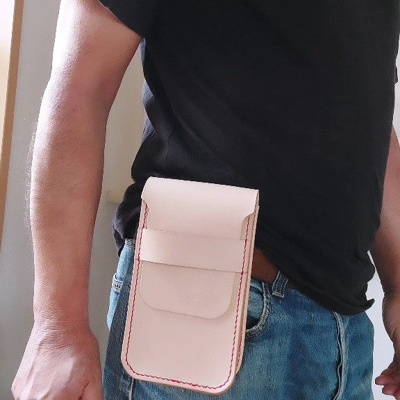 【手縫い・ヌメ革】エイジングを楽しむ本革ベルトポーチ｜スマホ・財布収納｜ハンドメイドレザー