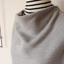 ボトルネックベスト（グレー起毛ニット） 7枚目の画像