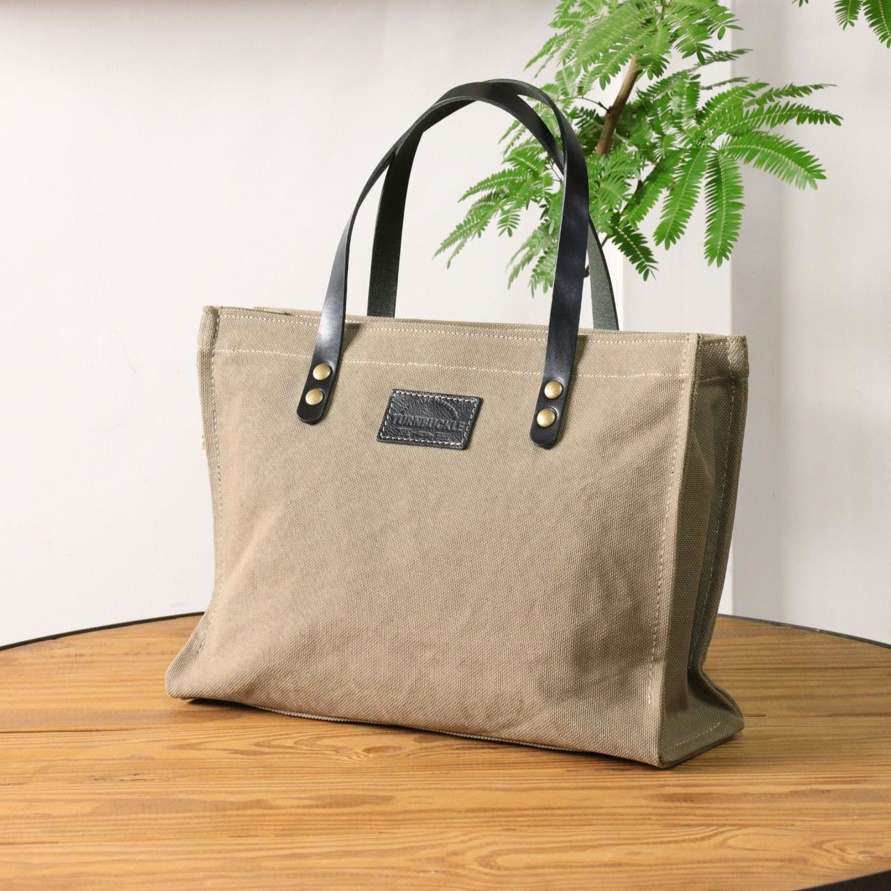 再販開始❣選べる3色❣送料無料【ファスナー付き　倉敷帆布×本革トートバッグ】トートバッグ