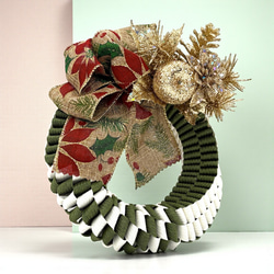 素敵なクリスマスリース エコ クラフト 紙バンド 角四だたみ編み
