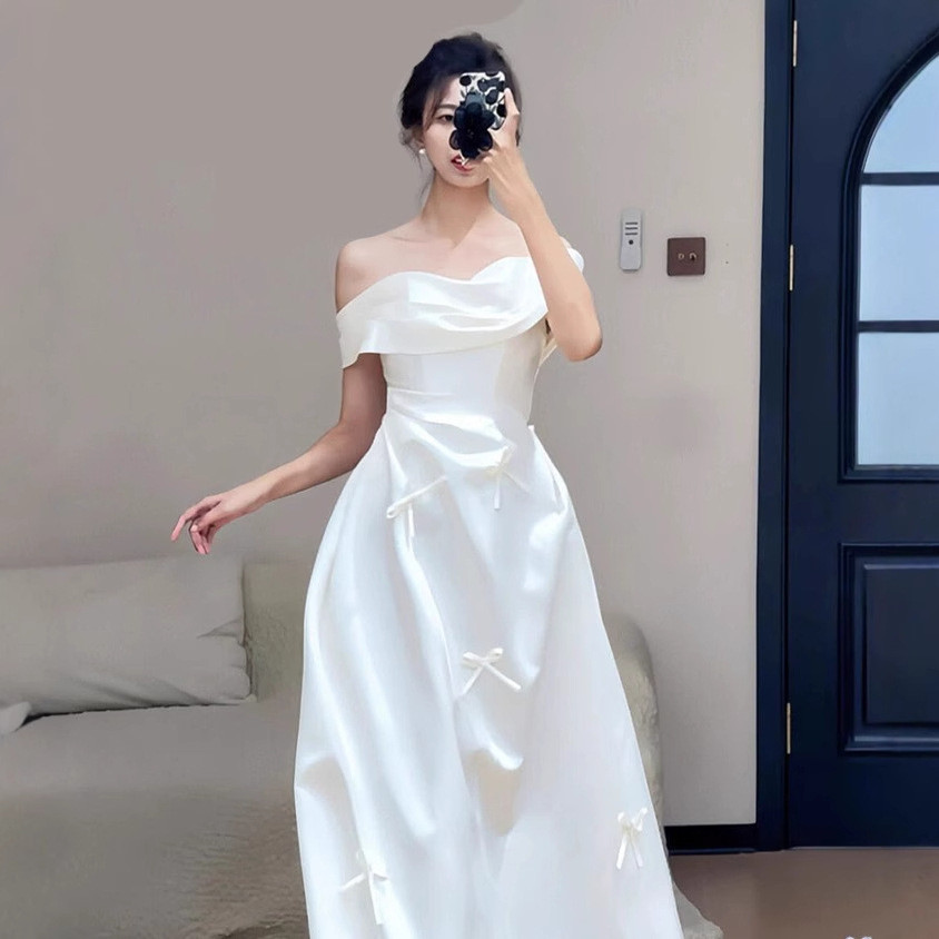 オフショルダー 白 黒 サテン シンプル パーティードレス 韓国風 花嫁 结婚式 演奏会 二次会 前撮り HL226