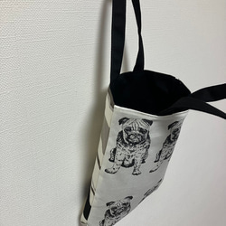 インパクト大❤️大きなわんちゃんの柄のパネル生地のトートバッグ　オシャレトート　お散歩バッグ 5枚目の画像