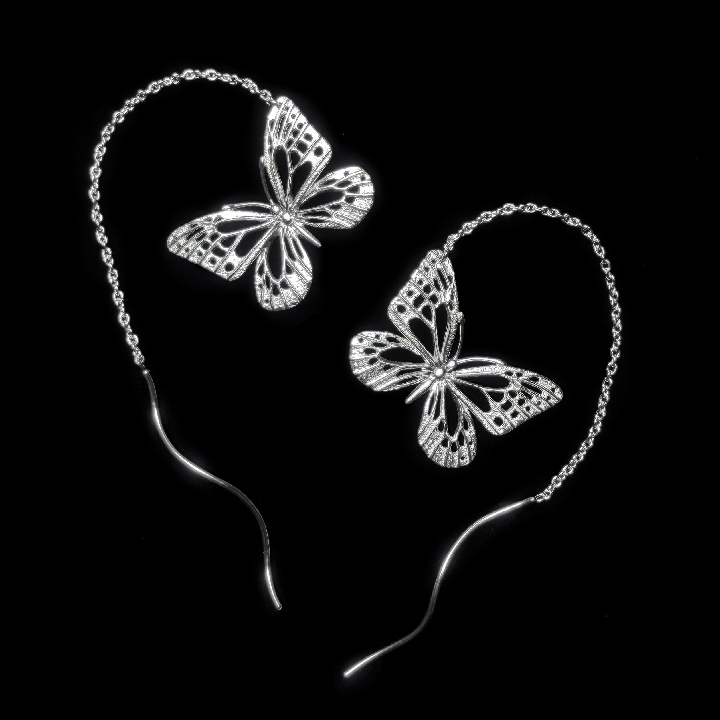 Lisa｜リザ 蝶 アメリカンピアス (SV925)  アサギマダラ (L size) シルバー 銀