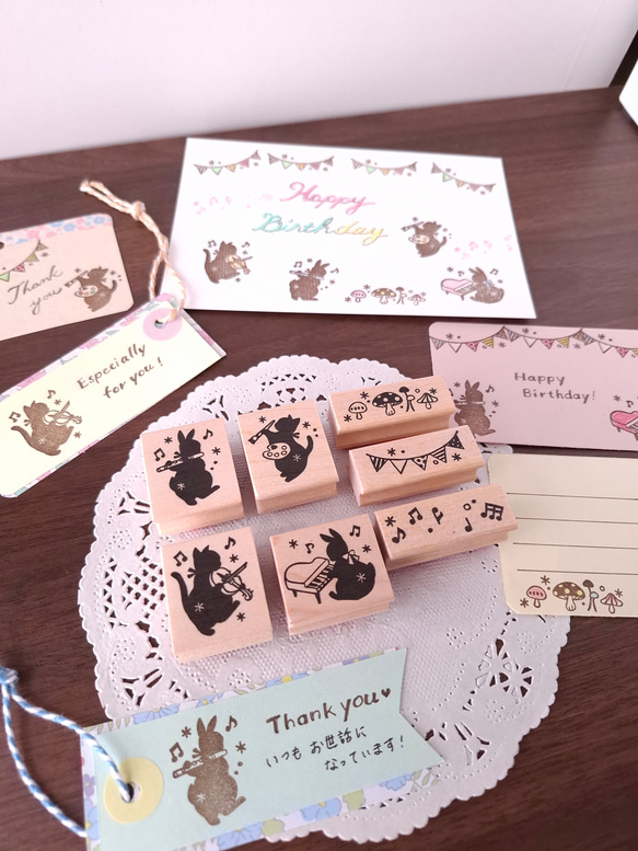 ピアノを弾くうさぎ　はんこ　ラバースタンプ　音楽　楽器　音符 9枚目の画像