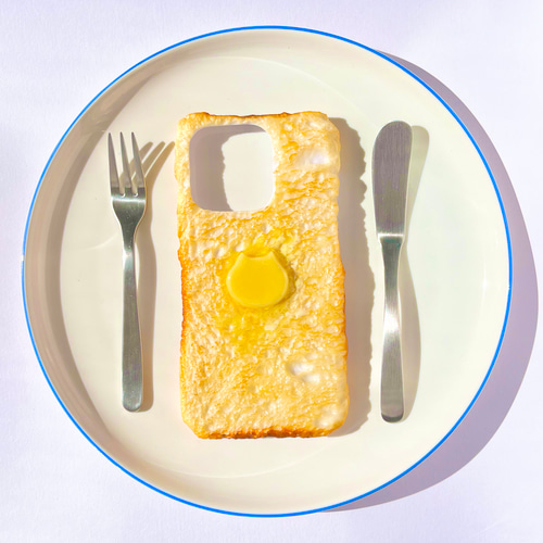 しっかり全面焼き ネコちゃんバターとトーストのスマホケース iPhone